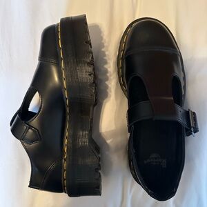 Dr. Martens Bethan Shoes Size 39/8